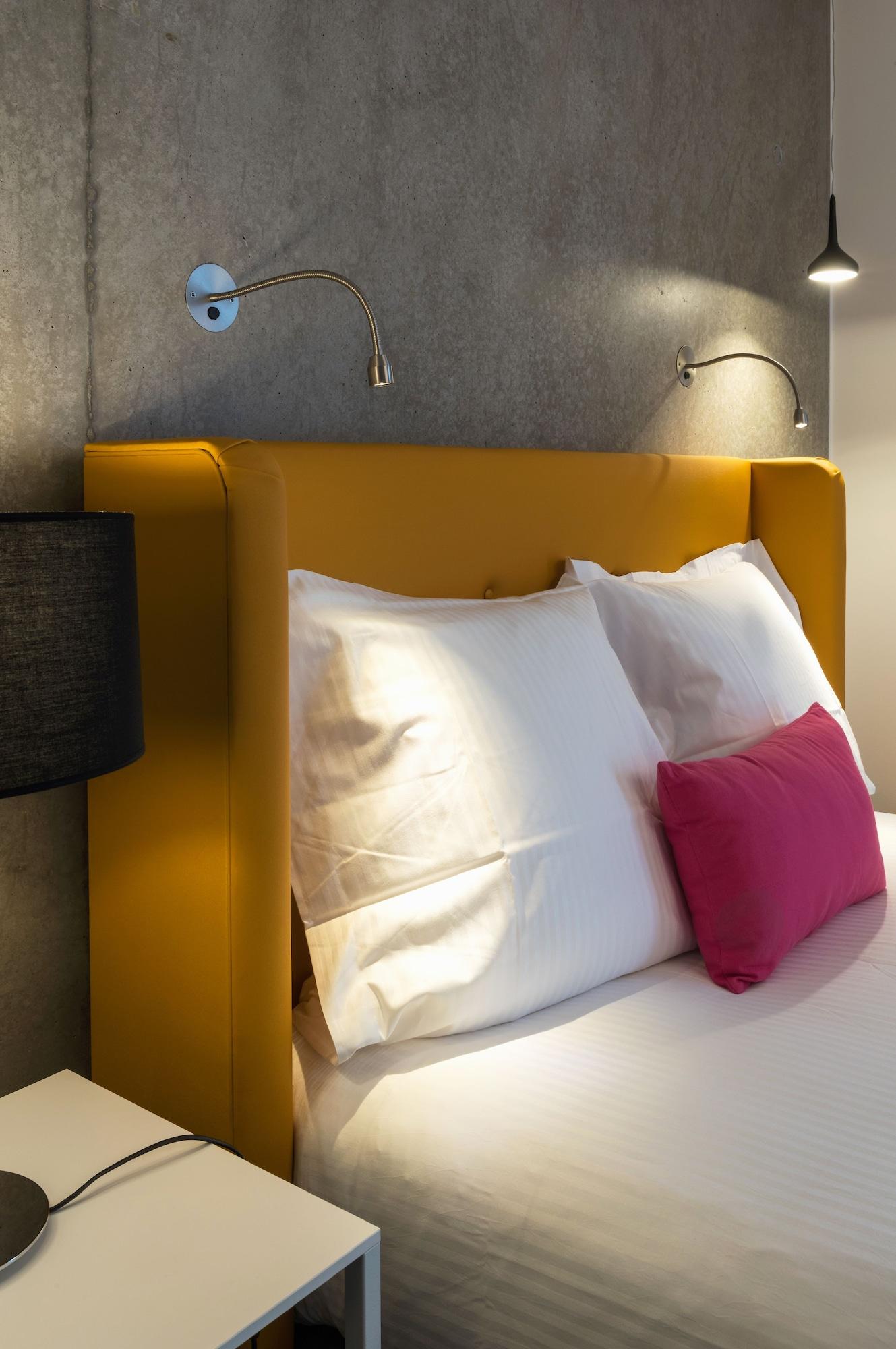 Teneo Apparthotel Talence - Espeleta Buitenkant foto