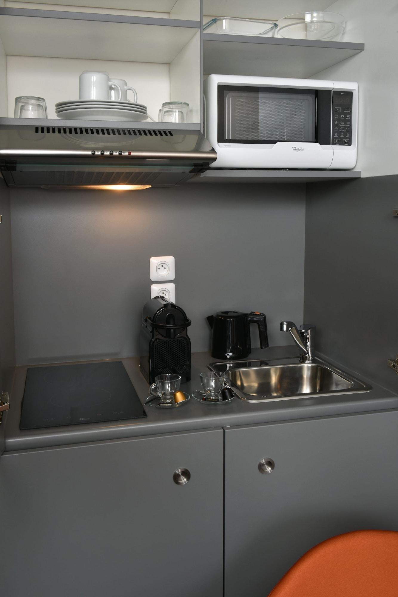 Teneo Apparthotel Talence - Espeleta Buitenkant foto