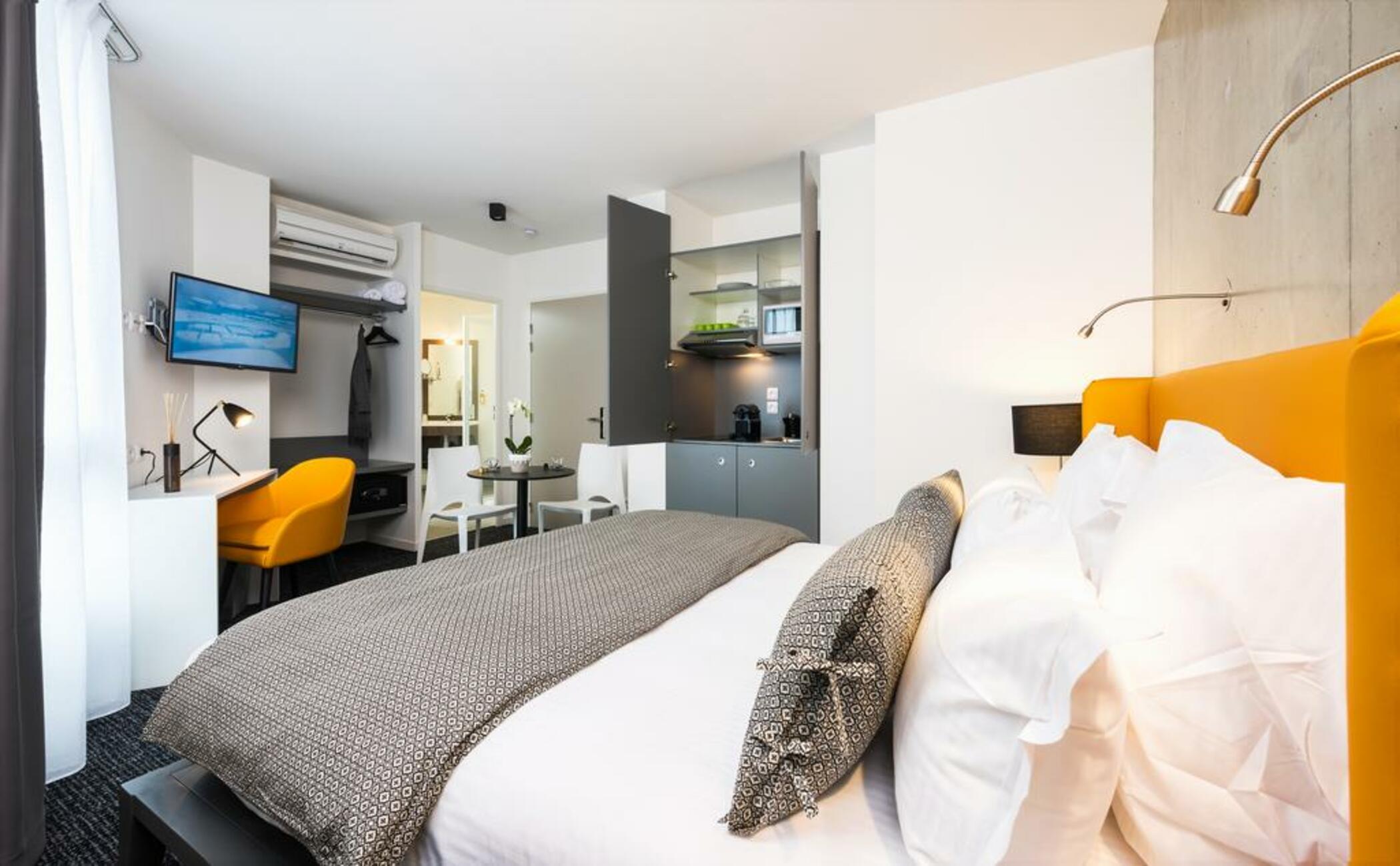Teneo Apparthotel Talence - Espeleta Buitenkant foto