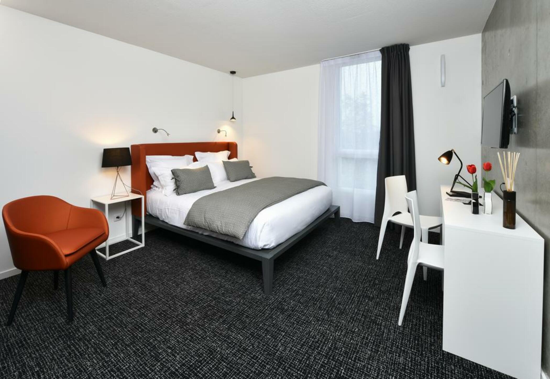 Teneo Apparthotel Talence - Espeleta Buitenkant foto