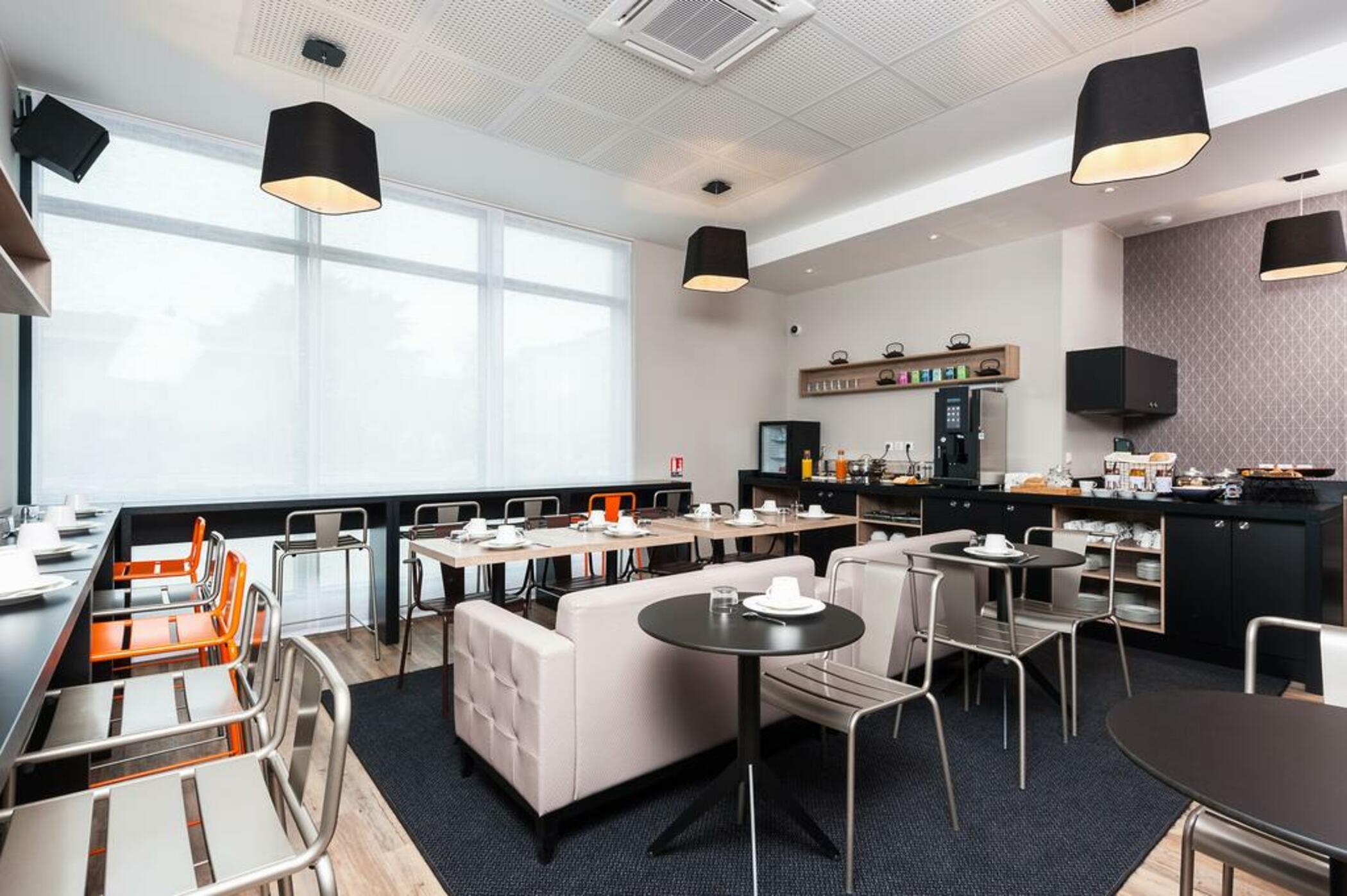 Teneo Apparthotel Talence - Espeleta Buitenkant foto