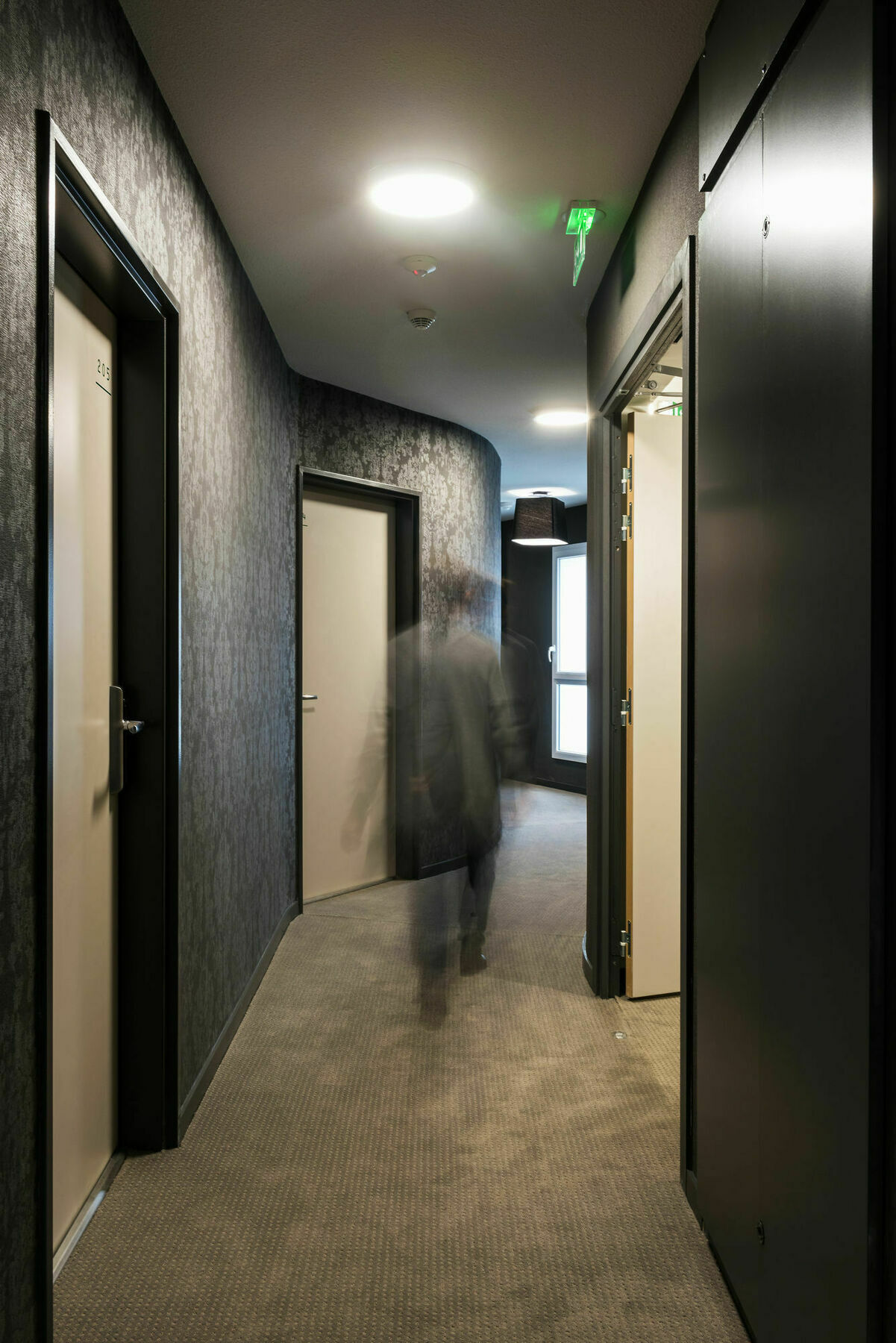 Teneo Apparthotel Talence - Espeleta Buitenkant foto